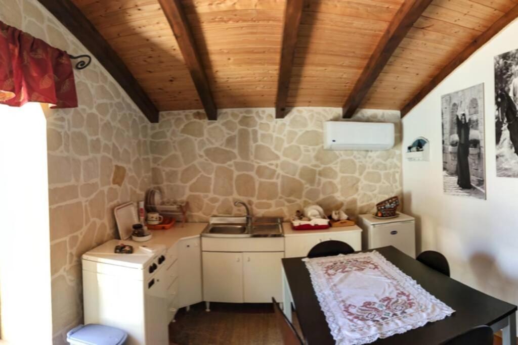 Villa Neli, Palazzolo Acreide, Siracusa, Hot Tub, Wi-Fi & Parking المظهر الخارجي الصورة