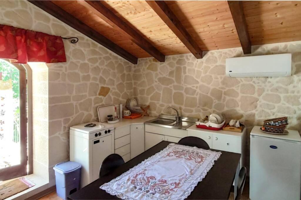 Villa Neli, Palazzolo Acreide, Siracusa, Hot Tub, Wi-Fi & Parking المظهر الخارجي الصورة